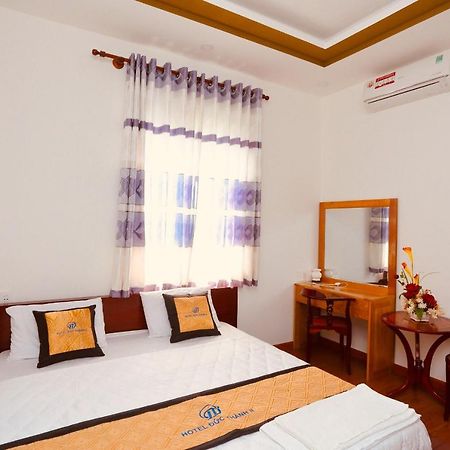 Hotel Duc Thanh Chi Khu Co Ong Екстер'єр фото