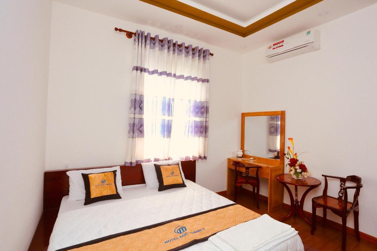 Hotel Duc Thanh Chi Khu Co Ong Екстер'єр фото