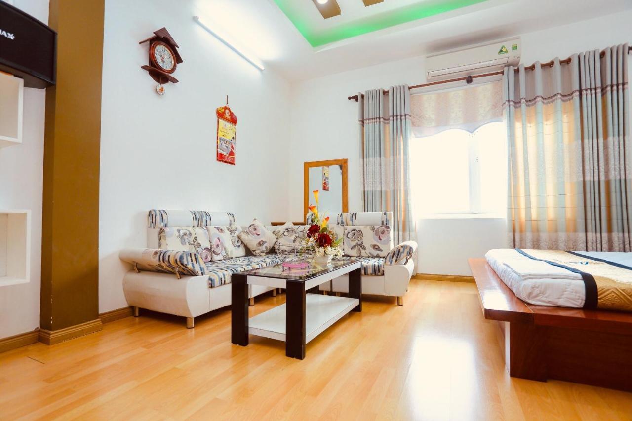 Hotel Duc Thanh Chi Khu Co Ong Екстер'єр фото