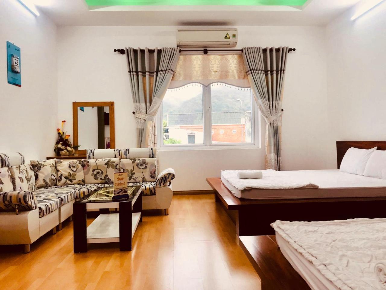 Hotel Duc Thanh Chi Khu Co Ong Екстер'єр фото