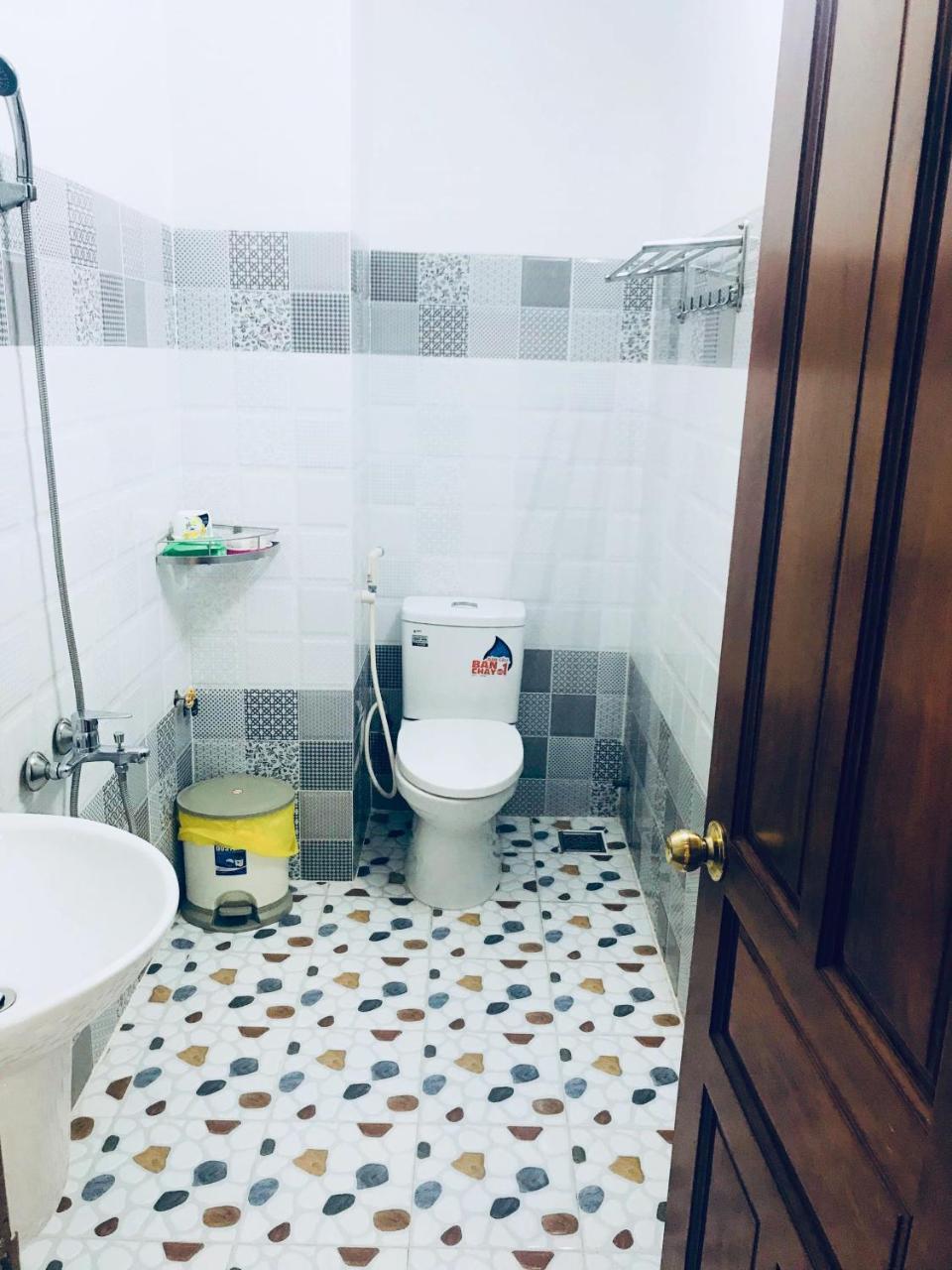Hotel Duc Thanh Chi Khu Co Ong Екстер'єр фото
